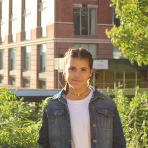 Meet your Posher, Ava